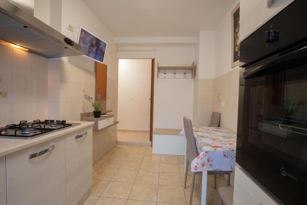 Lorenzo'S Apartament Αόστα Εξωτερικό φωτογραφία